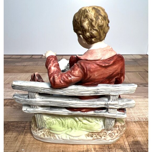 Vintage Lefton Porcelain Figurine Boy With Dog Bench Scene KW5644 Hand Painted - Picture 3 of 4